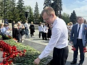 Сотрудники "УСТЭК-Челябинск" возложили цветы к Вечному огню 