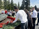 Сотрудники "УСТЭК-Челябинск" возложили цветы к Вечному огню 